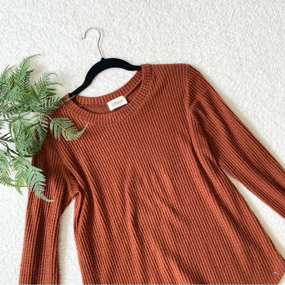 Cherish | long sleeve crew neck waffle knit T-shirt